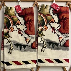 Pair of NWT World Market Christmas Kitchen Towels
